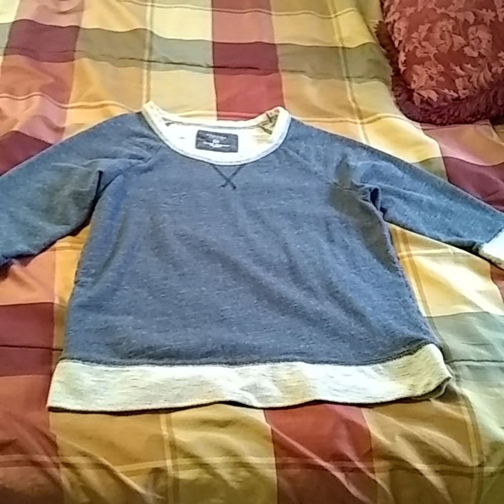 Women's mid sleeve shirt